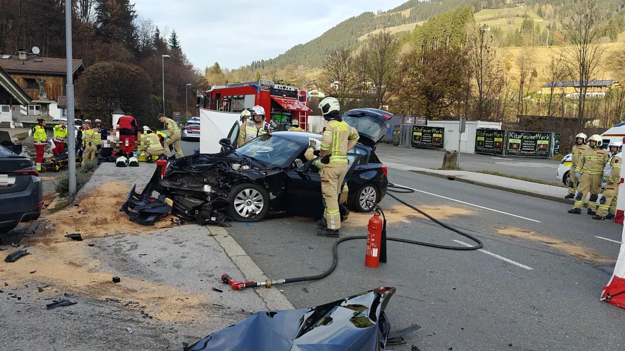 2025_11_15_verkehrsunfall_kitz_1_2.jpg